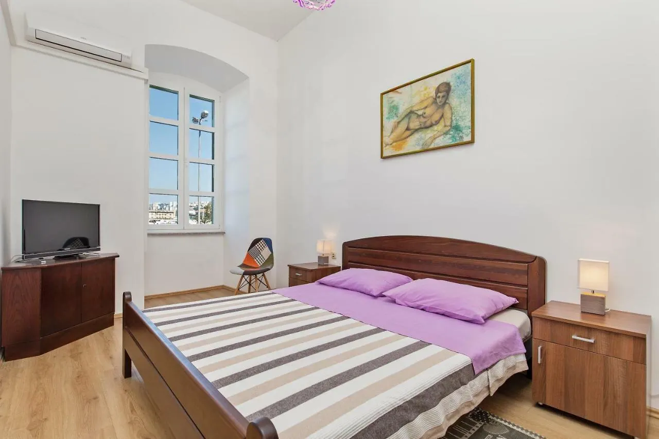 Apartment Mia Rijeka Kroatien